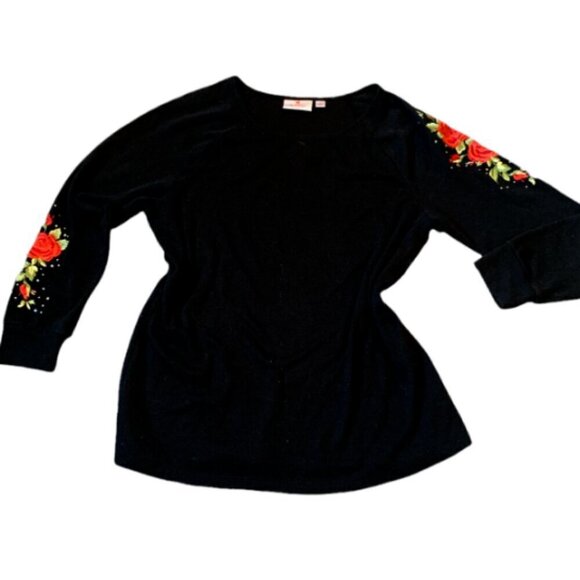 Quacker Factory Top Embroidered Roses  Rhinestones Sz L Black #20A - Picture 1 of 9